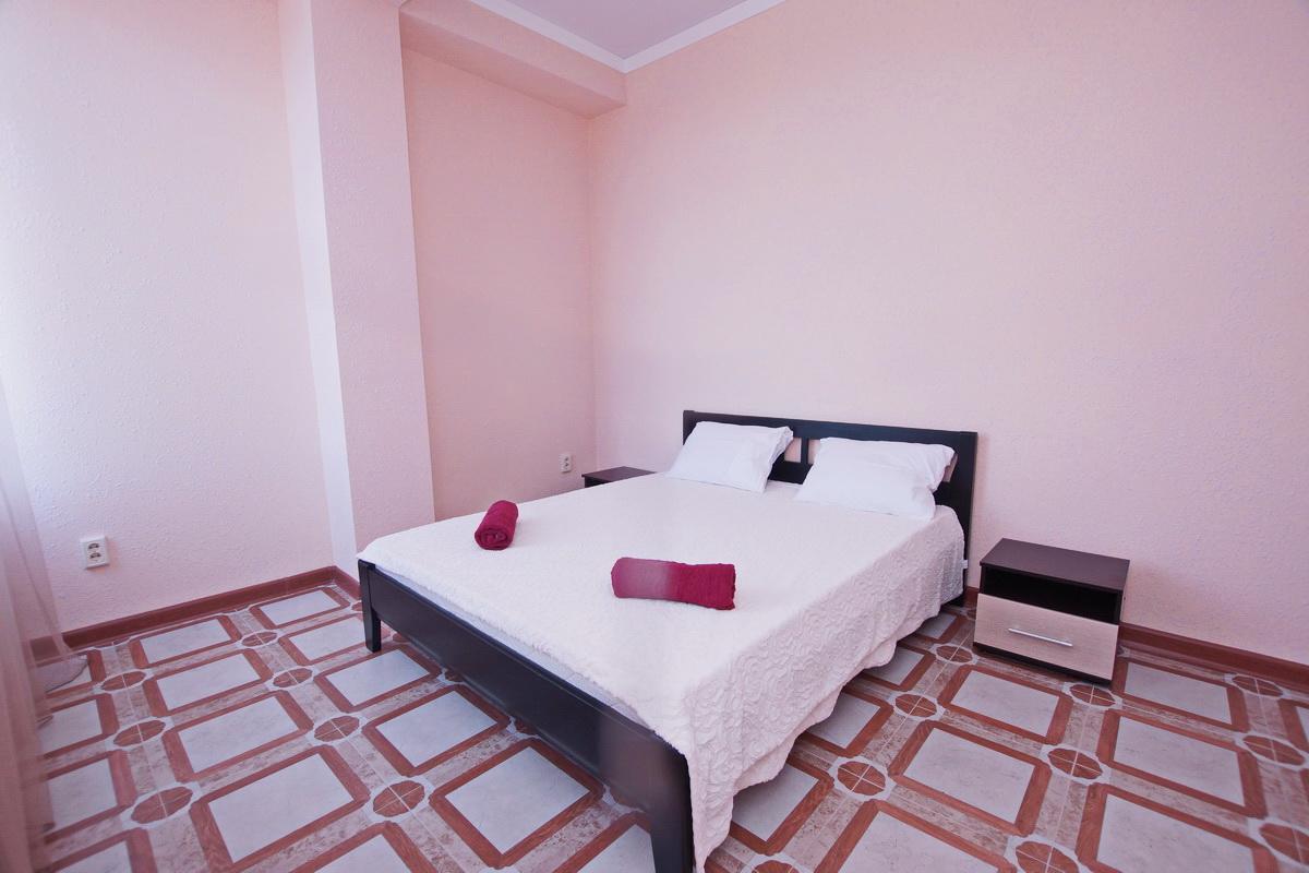 Guest House Belyi Lebed Sukhumi Eksteriør billede
