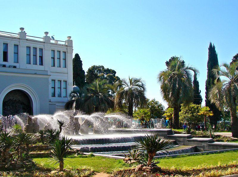 Guest House Belyi Lebed Sukhumi Eksteriør billede